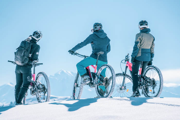 Rando en VTT électrique sur neige